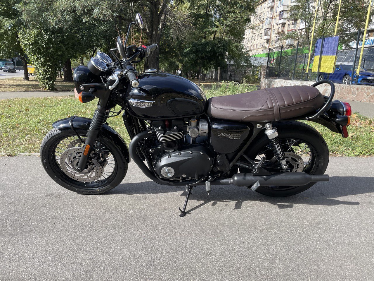 Характеристики Мотоцикл TRIUMPH BONNEVILLE T 120 2017 рік, б/у (19 000 км)