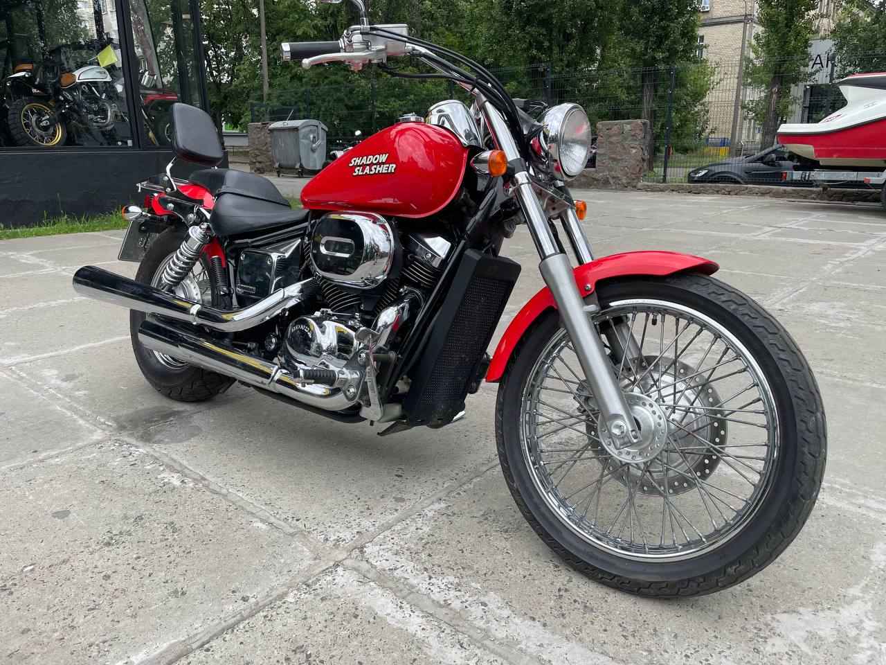 Характеристики Мотоцикл Honda Shadow Slasher 400 2005рік