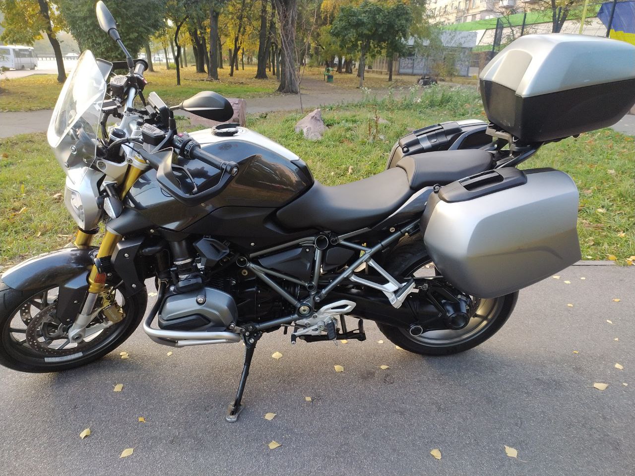 Характеристики Мотоцикл  BMW R1200R 2015 б/у