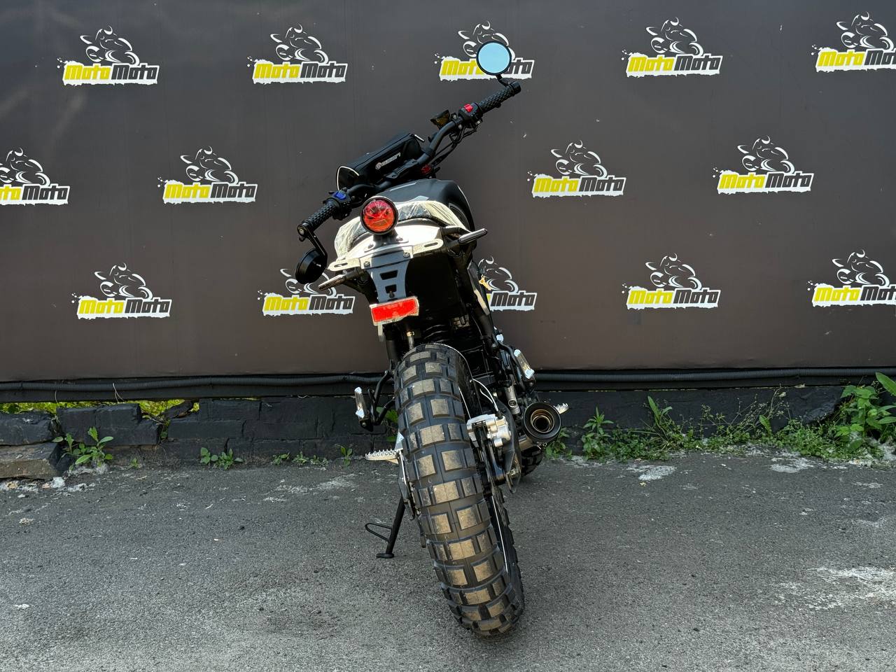 Характеристики Мотоцикл GEON SCRAMBLER 250 (17/17)