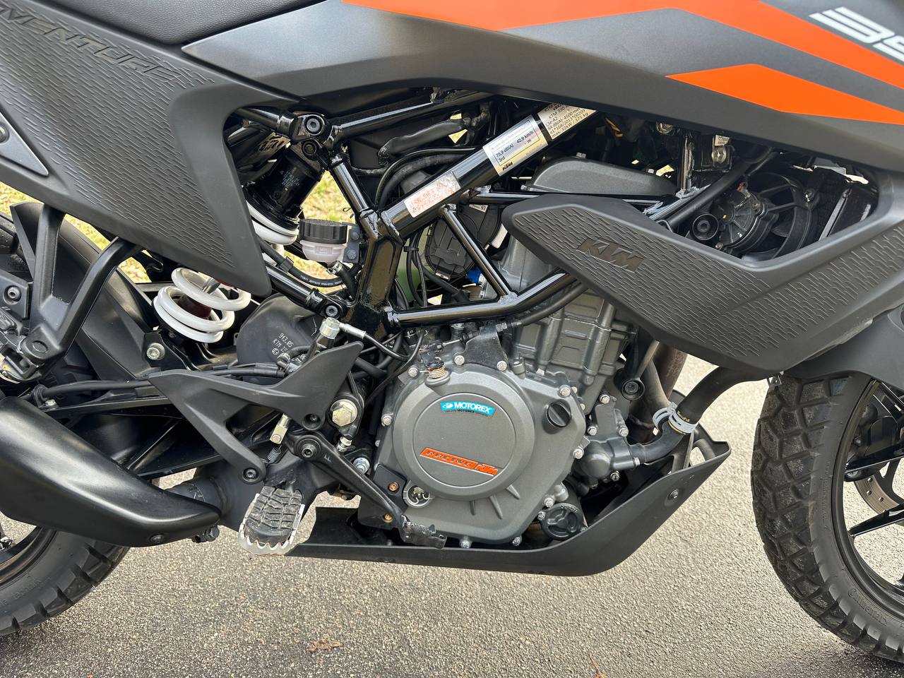 Характеристики Мотоцикл KTM 390 ADVENTURE 2021 год, б/у (9050 км)