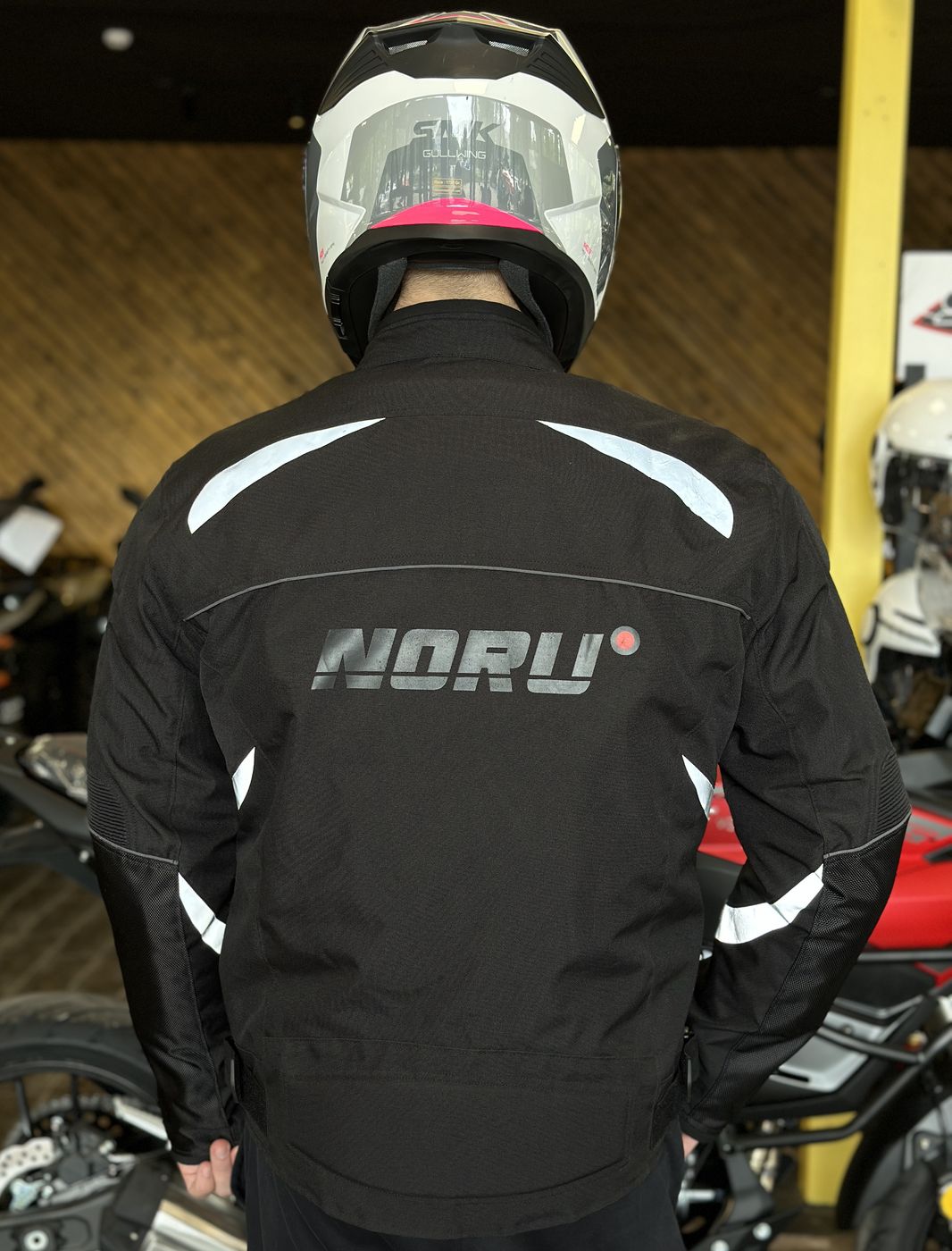 Характеристики Куртка мужская NORU AIR VETN (осенняя, с подкладкой)