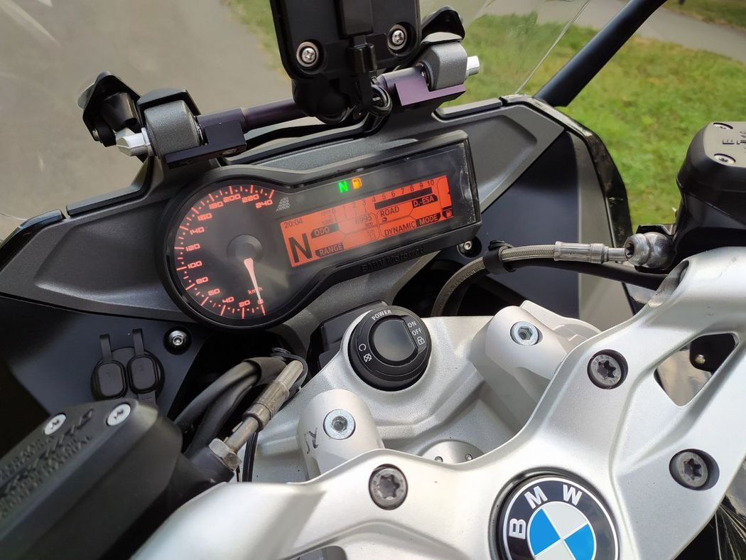 Характеристики Мотоцикл BMW R 1200 RS 2015 год, б/у (6 000 км)