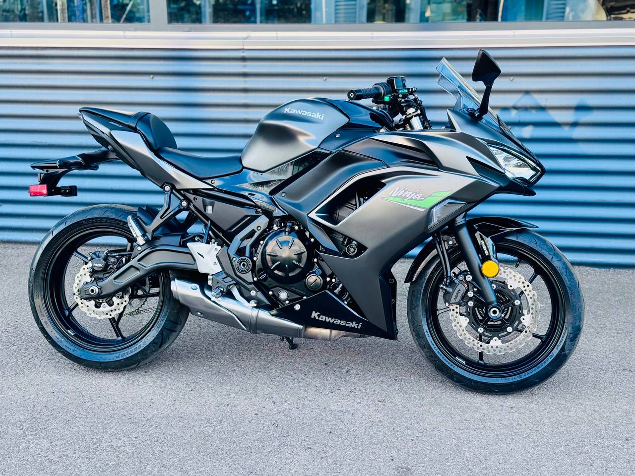 Мотоцикл KAWASAKI NINJA 650 2024 рік,(1883км),  б/у