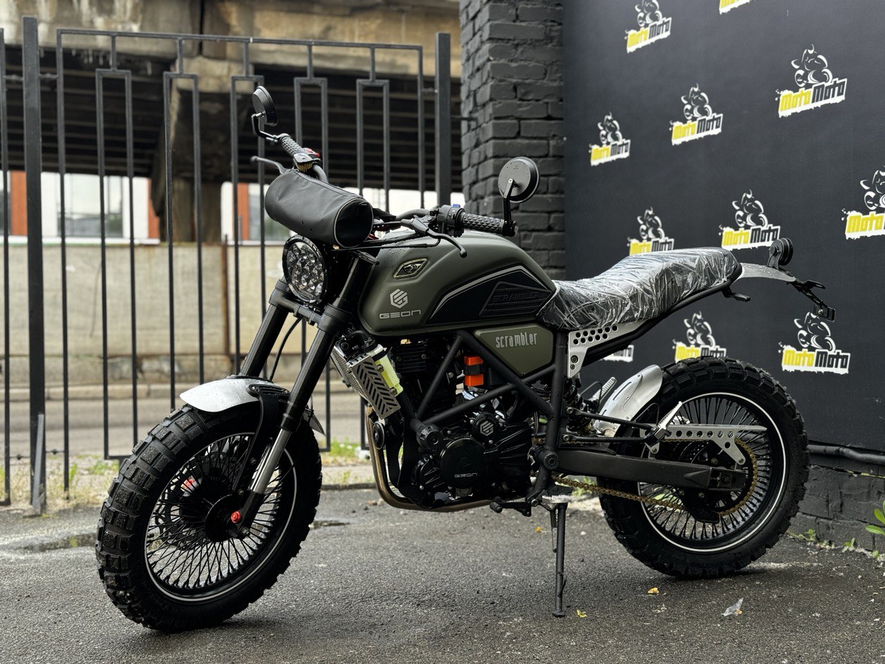 Характеристики Мотоцикл GEON SCRAMBLER 300