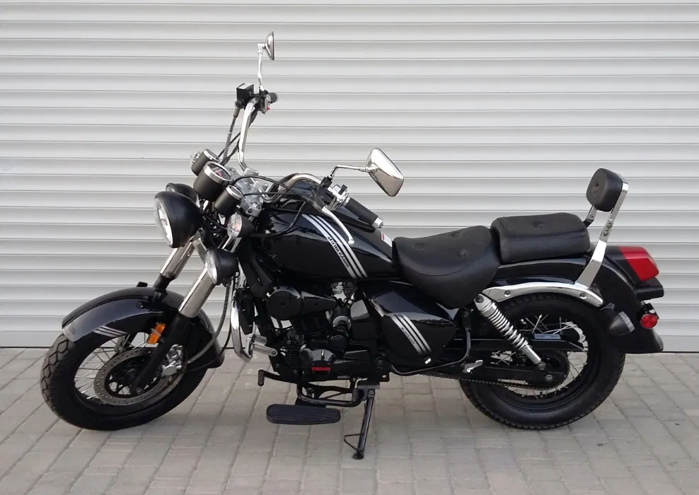 Мотоцикл ML 250 TRAVELS