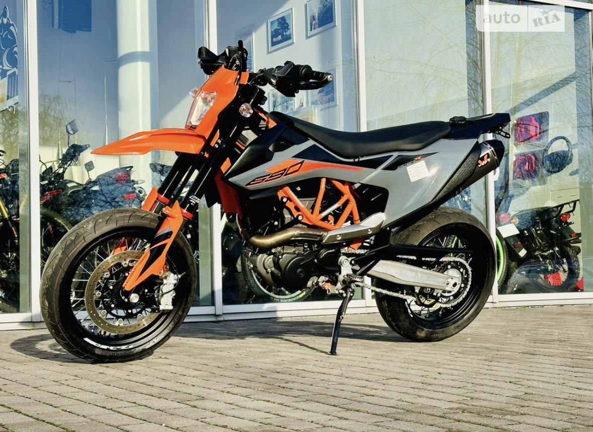 Характеристики Мотоцикл KTM SMC 690R 2021 рік, б/у (7 000 км)