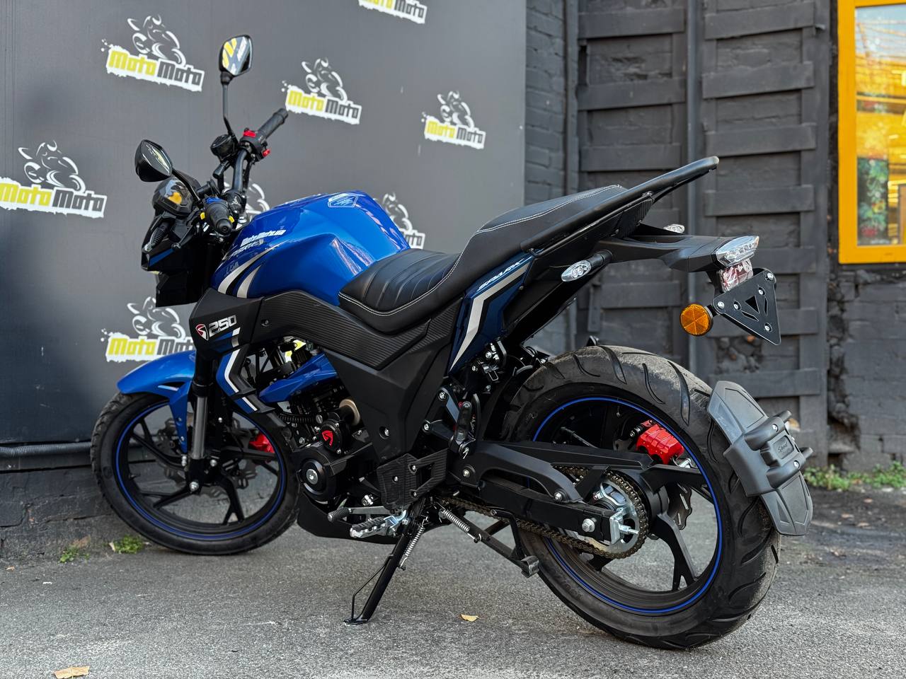 Характеристики Мотоцикл SPARK SP250R-33