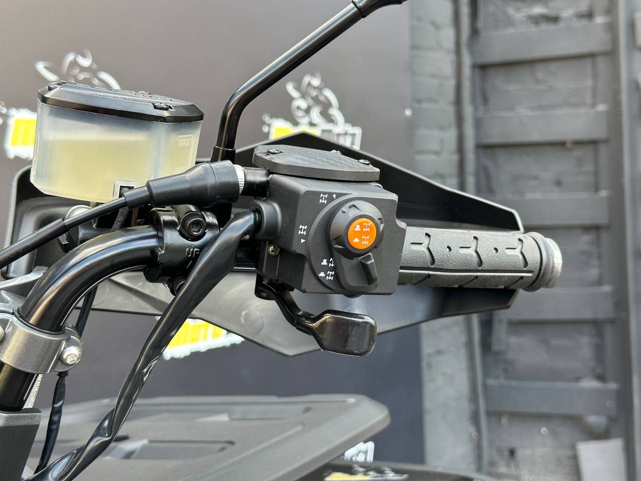 Характеристики Квадроцикл SEGWAY SNARLER 600 AT6L FULL Equipped Black