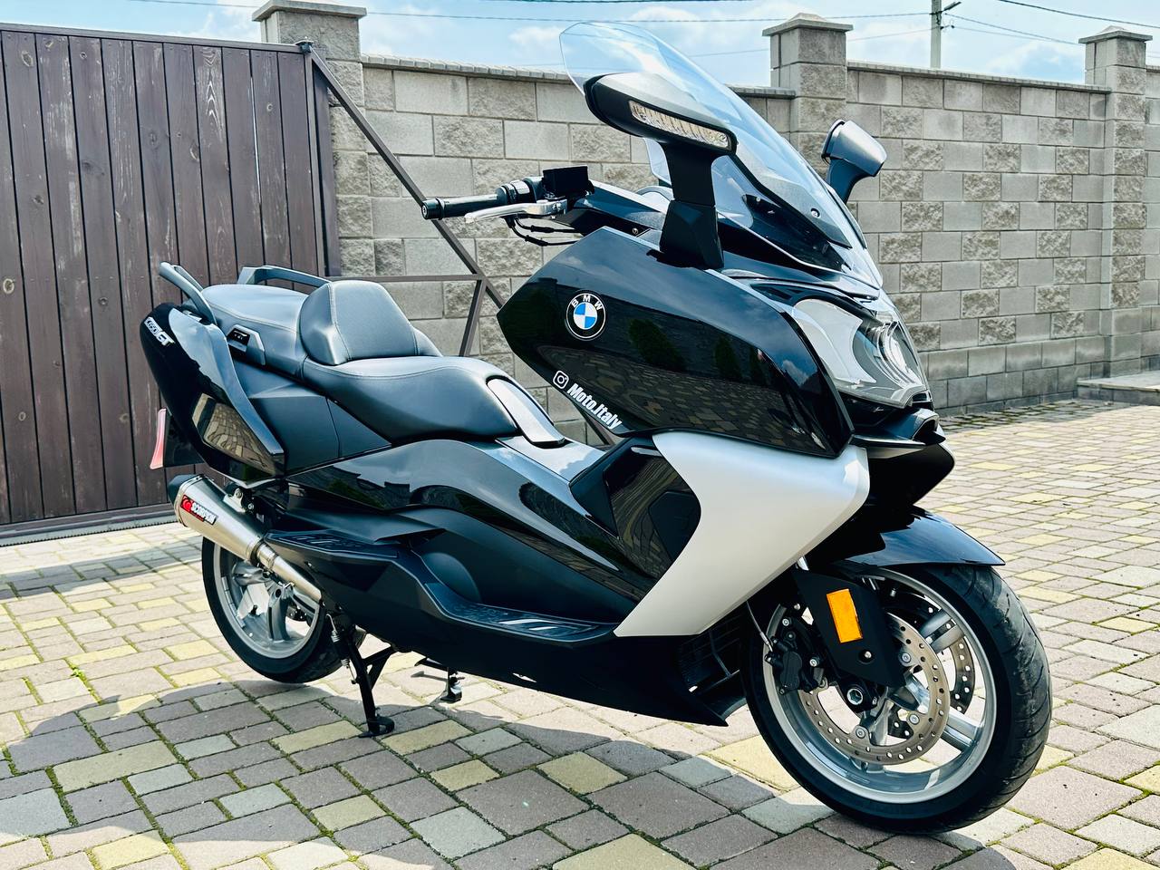 Характеристики Мотоцикл BMW C 650 GT 2017 год, б/у (8000 км)