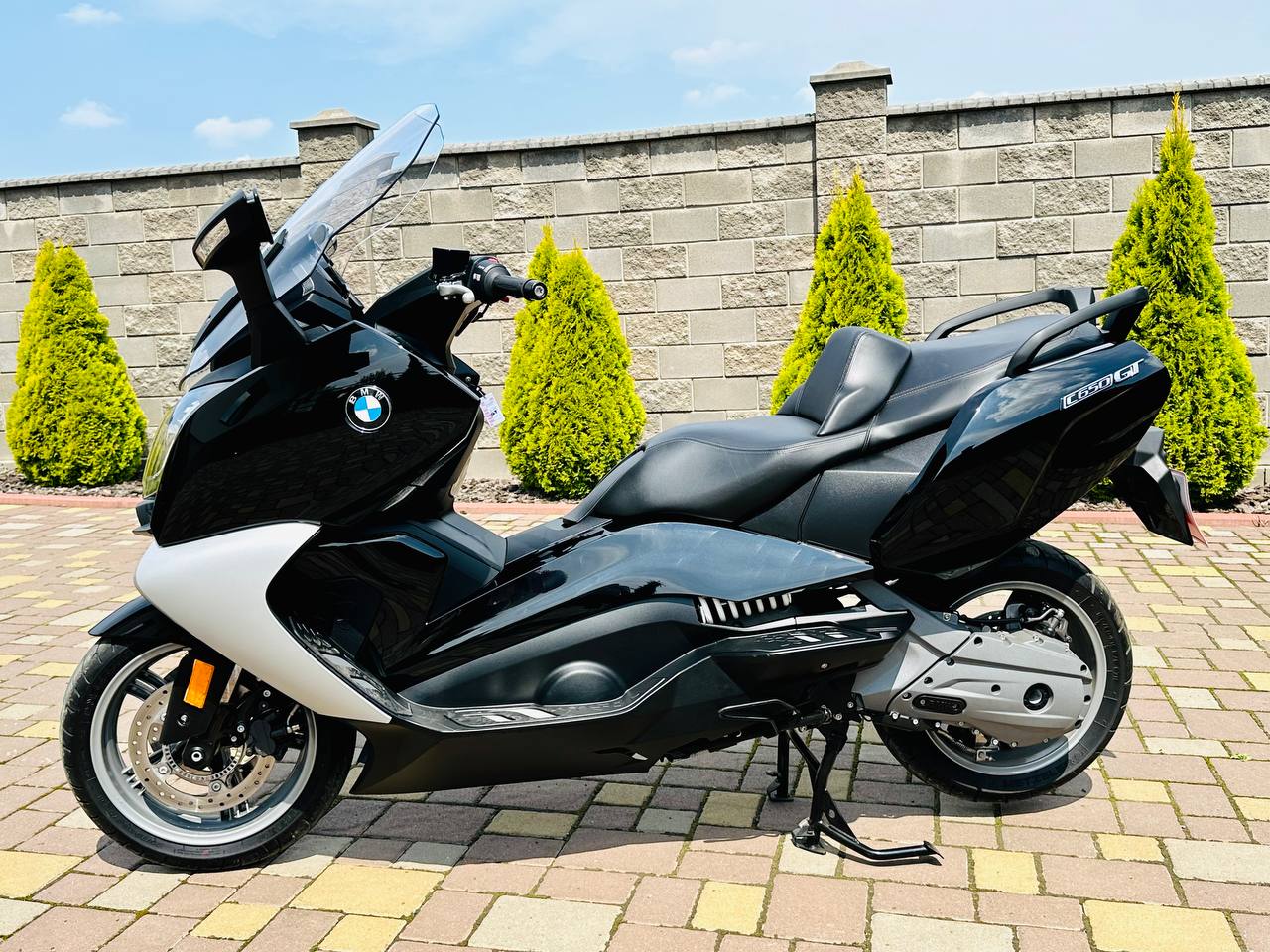 Характеристики Мотоцикл BMW C 650 GT 2017 год, б/у (8000 км)