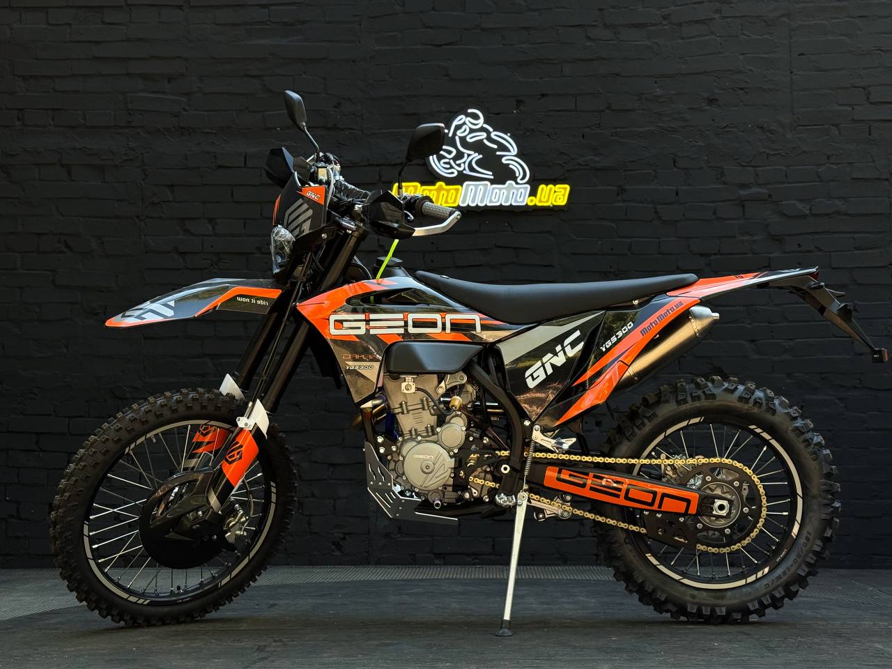 Мотоцикл GEON DAKAR GNC 300 YBS 21/18 МКПП 6